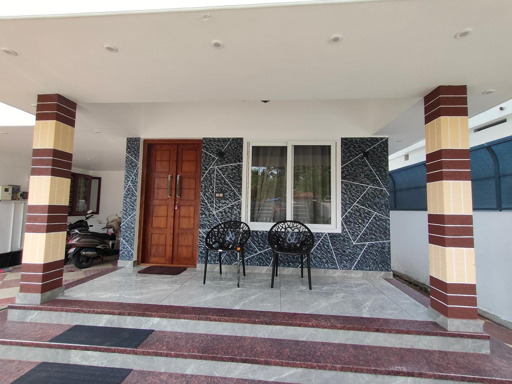 Homestay Coastal Den *